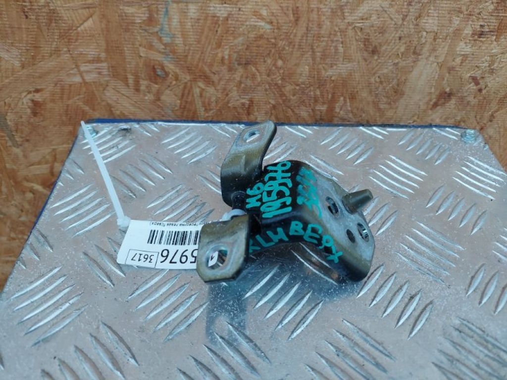 GS3L-59-210A | Петля двери верхняя передн. лев. MAZDA 6 GH 07-12