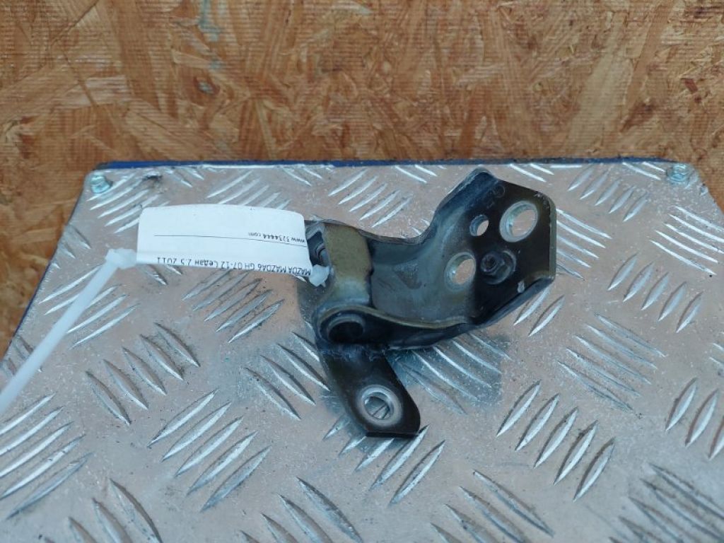 GS3L-59-210A | Петля двери верхняя передн. лев. MAZDA 6 GH 07-12 - Фото 2