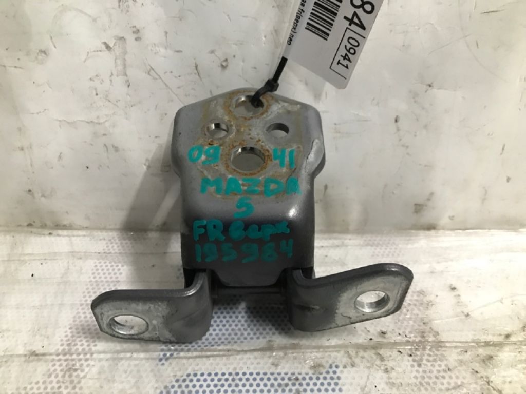 C235-58-210B | Петля двери верхняя передн. прав. MAZDA 5 CR 05-10