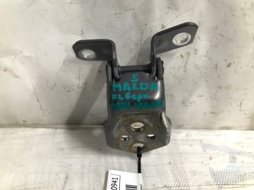 Петля двери верхняя передн. лев. MAZDA 5 CR 05-10