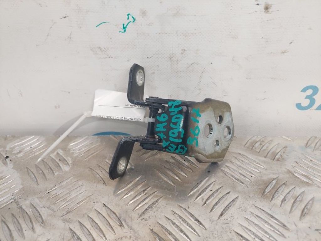 GS3L-58-210A | Петля двері верхня передн. прав. MAZDA 6 GH 07-12