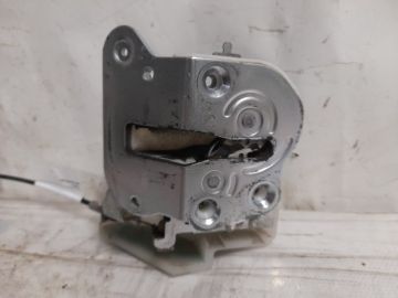 Замок двері задн. прав. MAZDA 5 CR 05-10