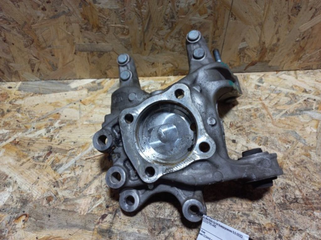 52210-TX5-A00 | Цапфа задн. прав. ACURA RDX 12-19