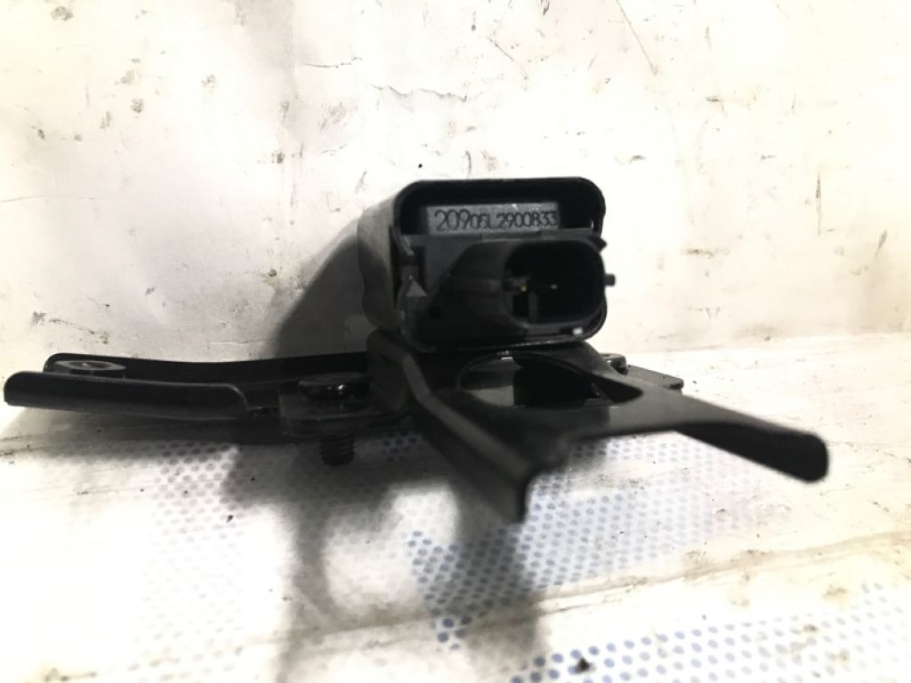 89830-21040 | Датчик удару SCION TC 04-10 - Фото 3
