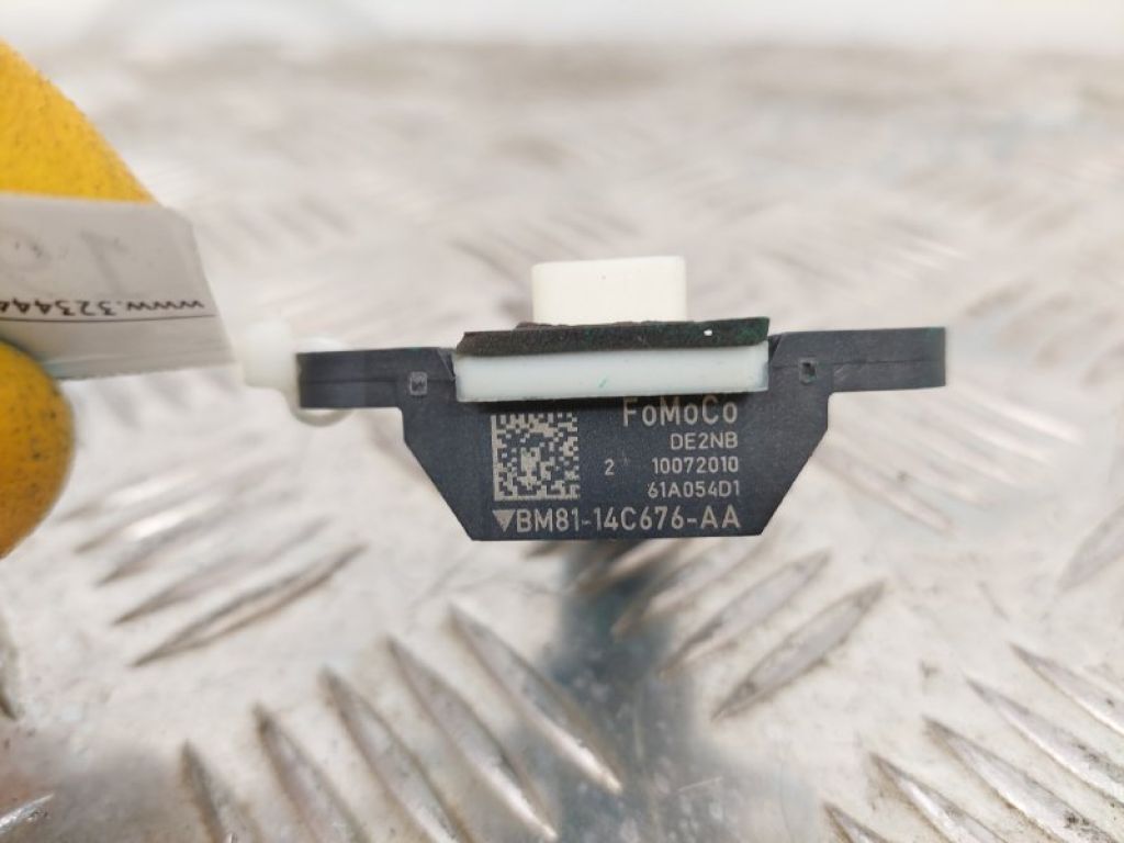 BM81-14C676-AA | Датчик удару передн. лів. MAZDA 6 GH 07-12 - Фото 3