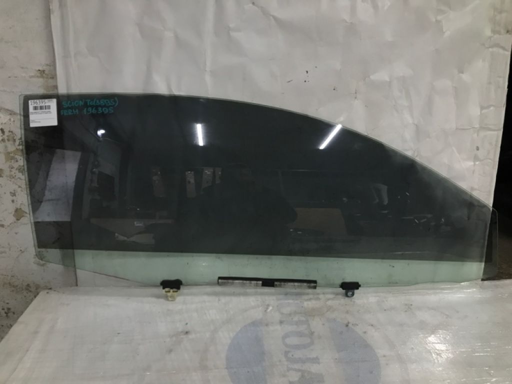 68101-21040 | Стекло двери передн. прав. SCION TC 04-10