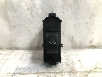 Кнопка стеклоподъемника передн. прав. SCION TC 04-10
