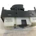 84030-21020 | Кнопка склопідіймача передн. прав. SCION TC 04-10 - Прев'ю 3