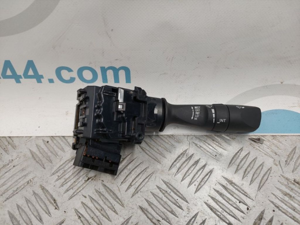 84652-33490 | Подрулевой переключатель прав. TOYOTA CAMRY 50 12-15