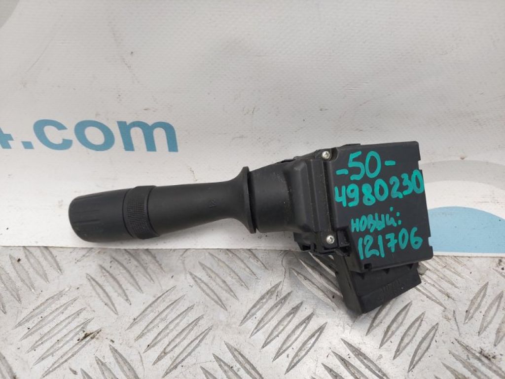 84652-33490 | Подрулевой переключатель прав. TOYOTA CAMRY 50 12-15 - Фото 4