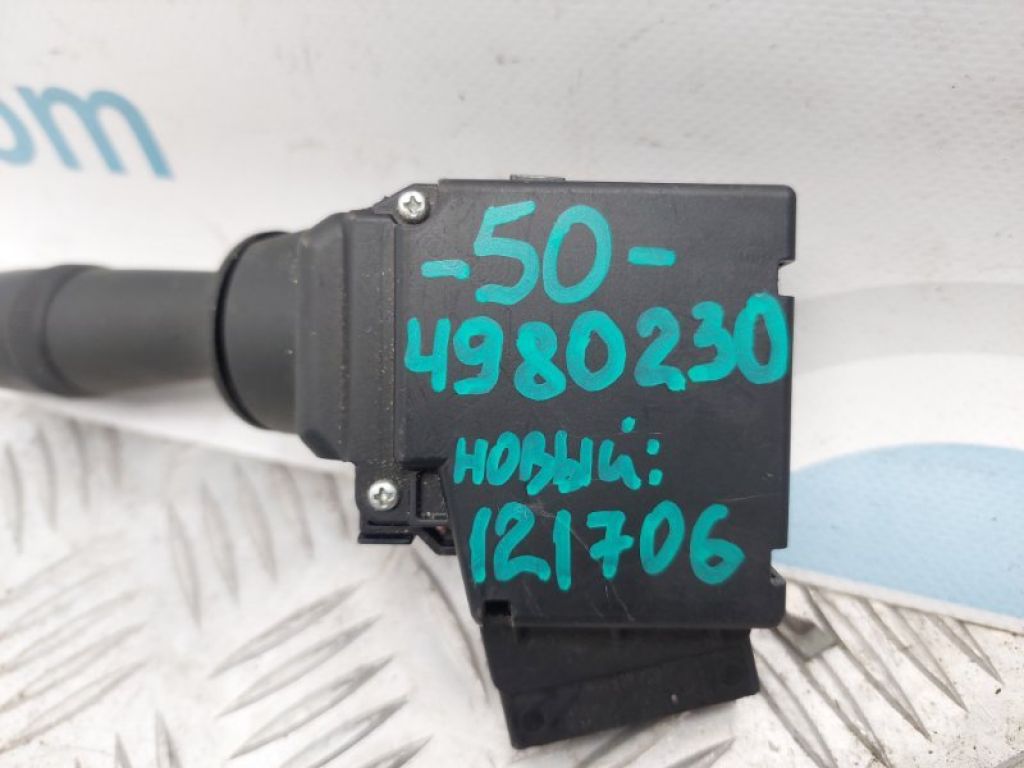 84652-33490 | Подрулевой переключатель прав. TOYOTA CAMRY 50 12-15 - Фото 5
