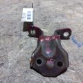 EA01-59-240C | Петля двері верхня передн. прав. MAZDA 626 GF 97-02