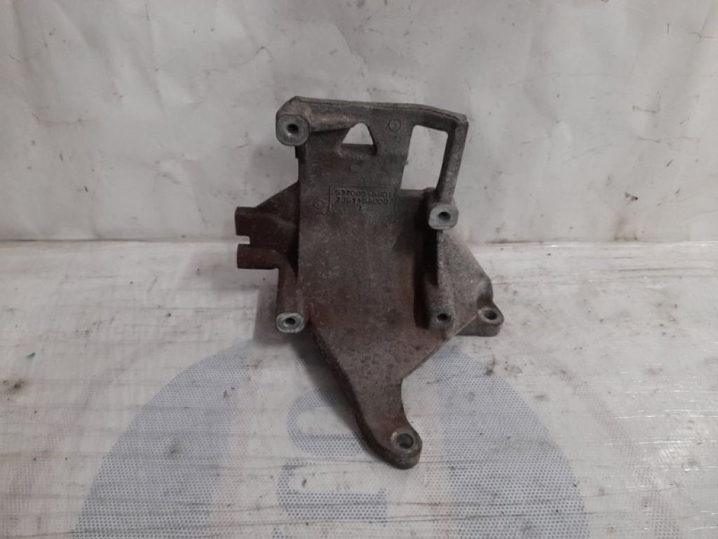 73611SA000 | Кронштейн/крепление компрессора кондиционера SUBARU FORESTER SG 02-07