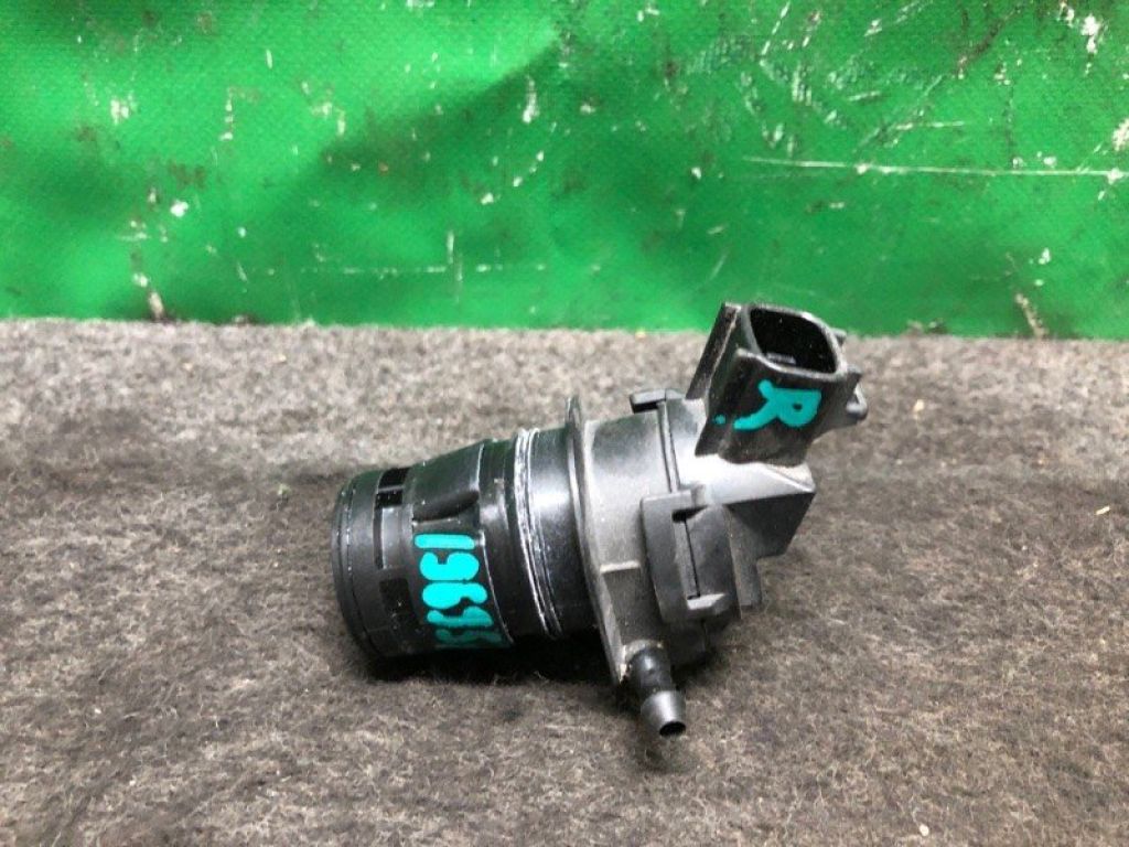 BP4K-67-482 | Насос омывателя стекла MAZDA CX-9 06-16