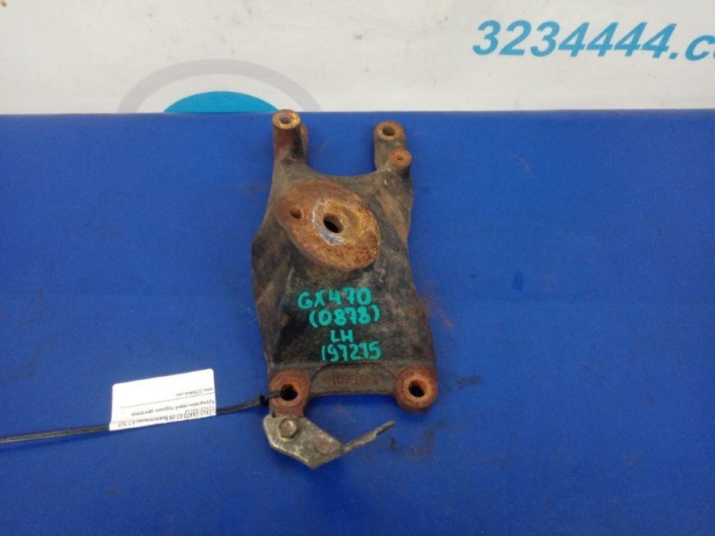 12315-50110 | Кронштейн двигателя лев. LEXUS GX470 02-09 - Фото 2