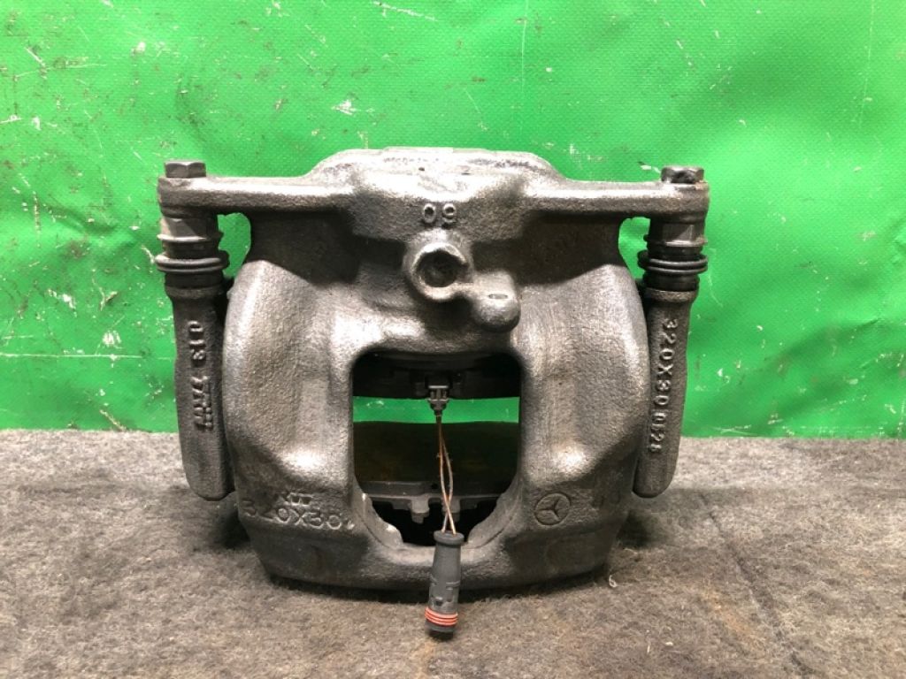 41111-5DA0A | Супорт гальмівний передн. прав. INFINITI QX30 16-20