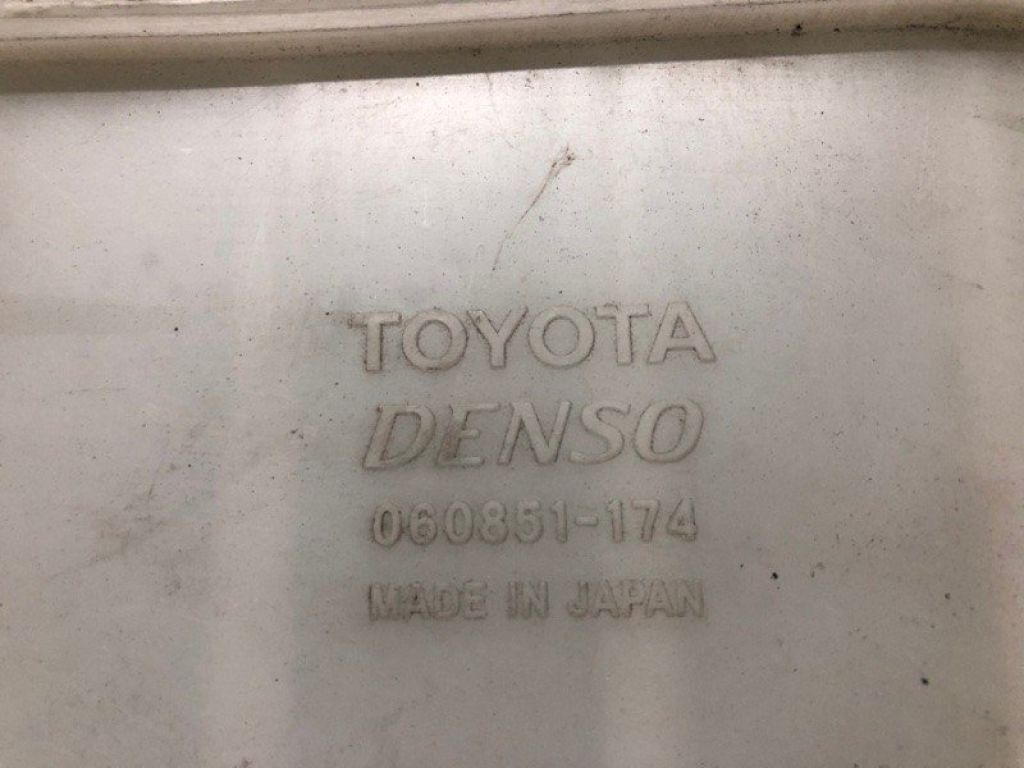 85315-21020 | Бачок омывателя SCION TC 04-10 - Фото 2