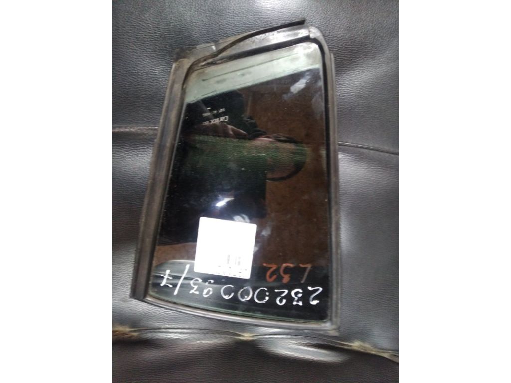 82263-JA00A | Стекло двери глухое задн. лев. NISSAN ALTIMA L32 07-12