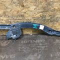 C235-56-E10F | Кронштейн кузова передн. MAZDA 5 CR 05-10