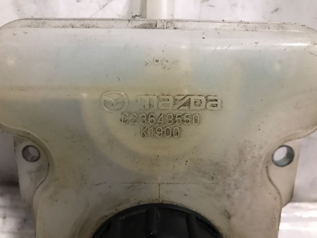 C236-43-550A | Бачок главного тормозного цилиндра MAZDA 5 CR 05-10 - Фото 3