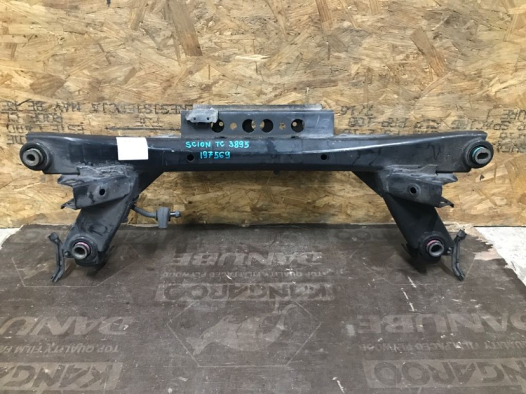5120621091 | Балка задньої підвіски SCION TC 04-10
