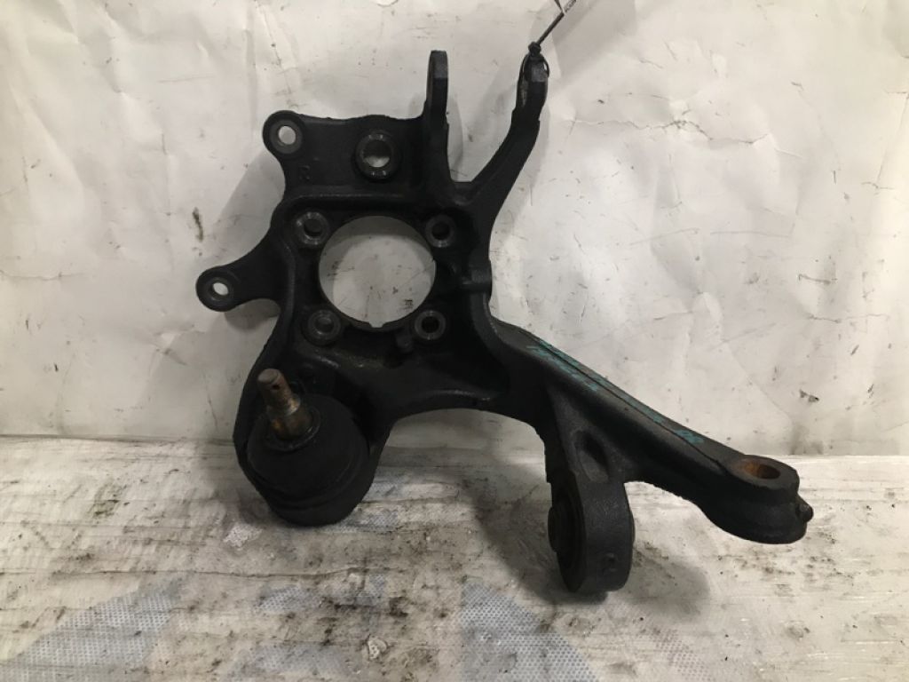 42304-21040 | Цапфа задн. прав. SCION TC 04-10