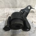 12305-28220 | Подушка двигуна прав. SCION TC 04-10 - Прев'ю 3