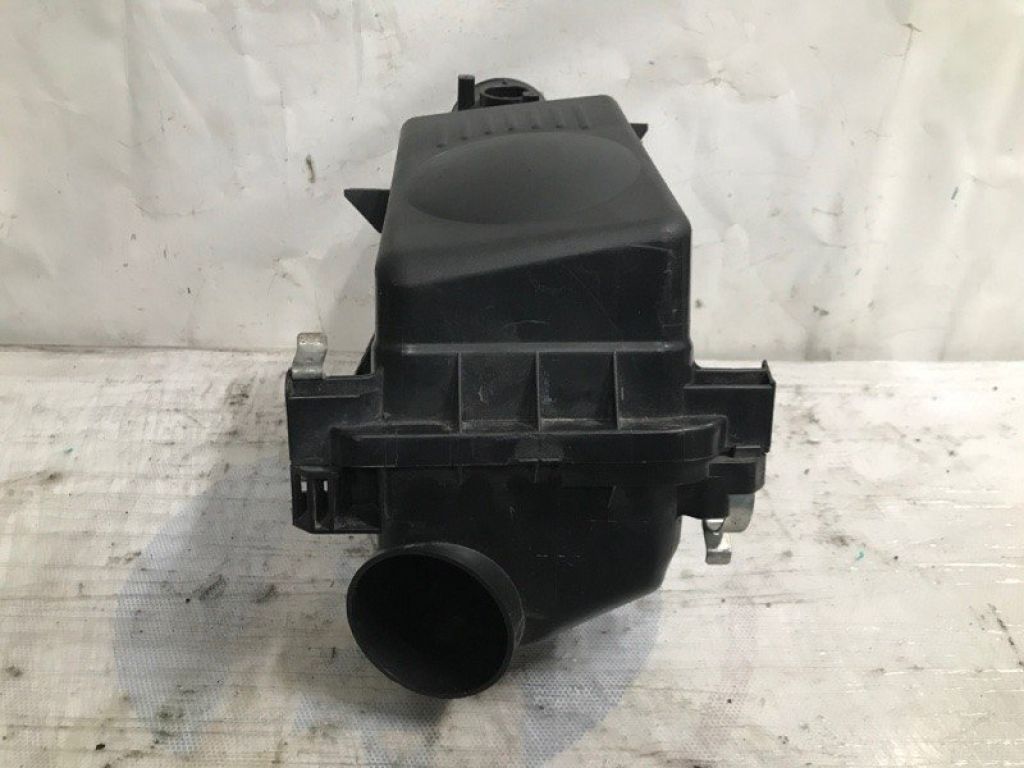 17700-28331 | Корпус воздушного фильтра SCION TC 04-10 - Фото 5