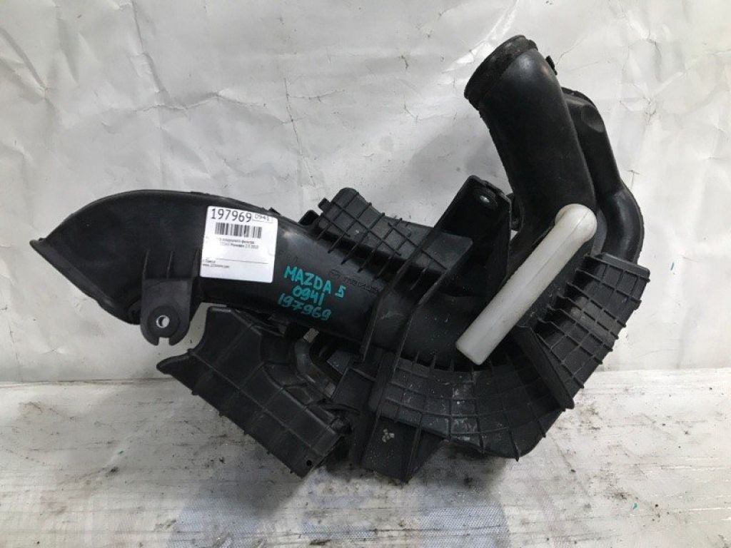 LF5W-13-200A | Резонатор воздушного фильтра MAZDA 5 CR 05-10 - Фото 2