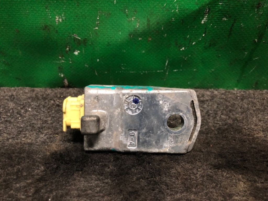 89173-09330 | Датчик удару передн. TOYOTA CAMRY 30 02-06 - Фото 3