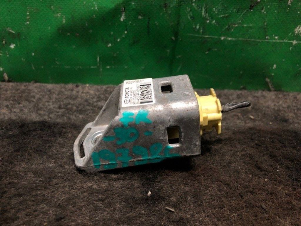 89173-09330 | Датчик удару передн. TOYOTA CAMRY 30 02-06