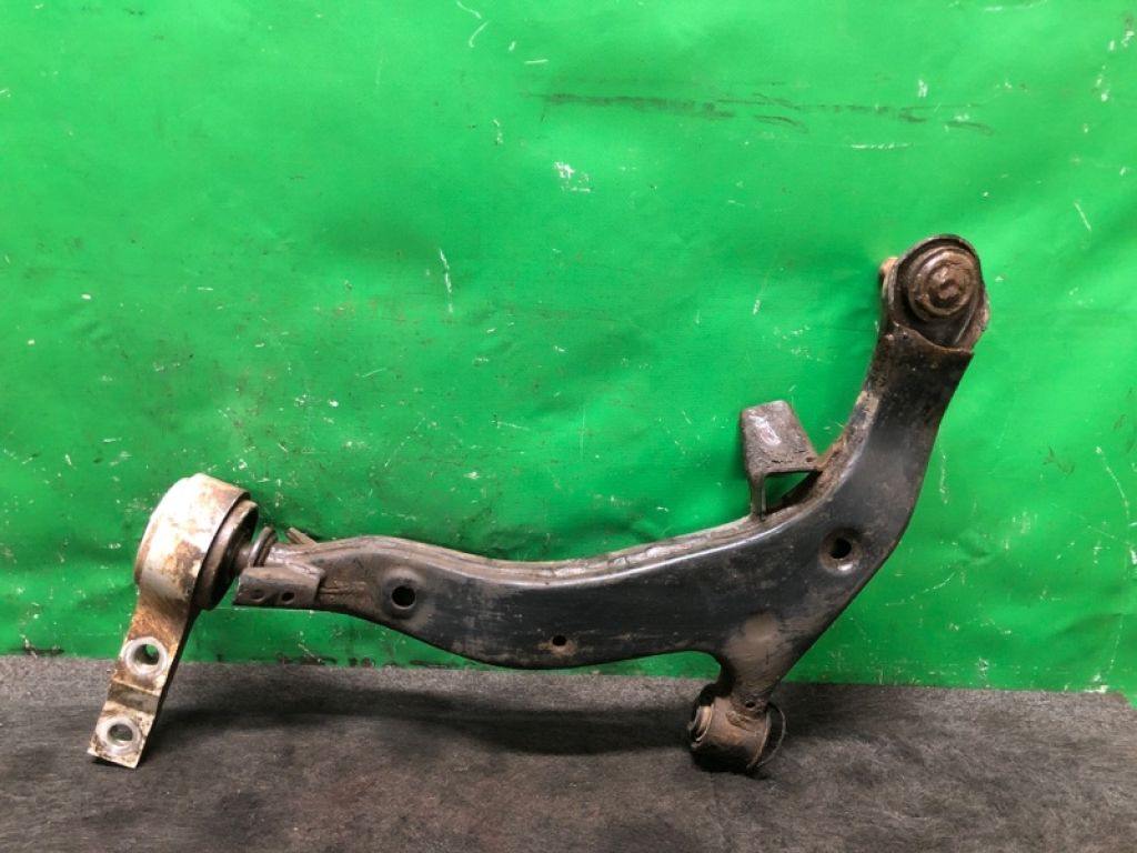 54500-9W200 | Рычаг передней подвески нижний прав. NISSAN TEANA J31 03-07 - Фото 2