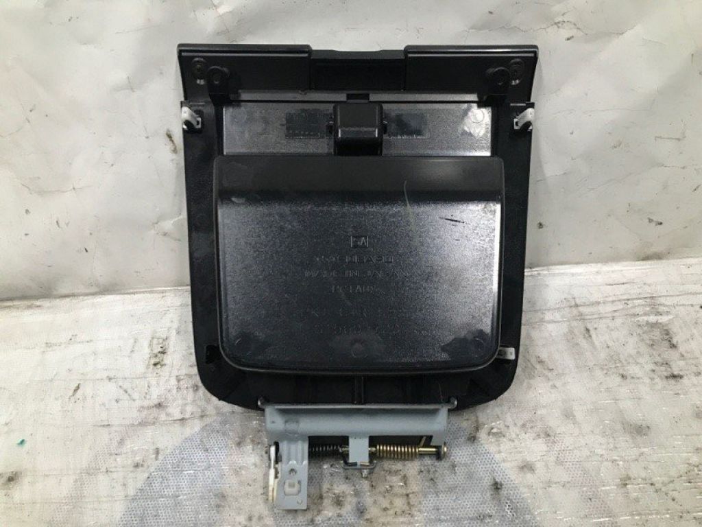 66130SA010ML | Бардачок SUBARU FORESTER SG 02-07 - Фото 3