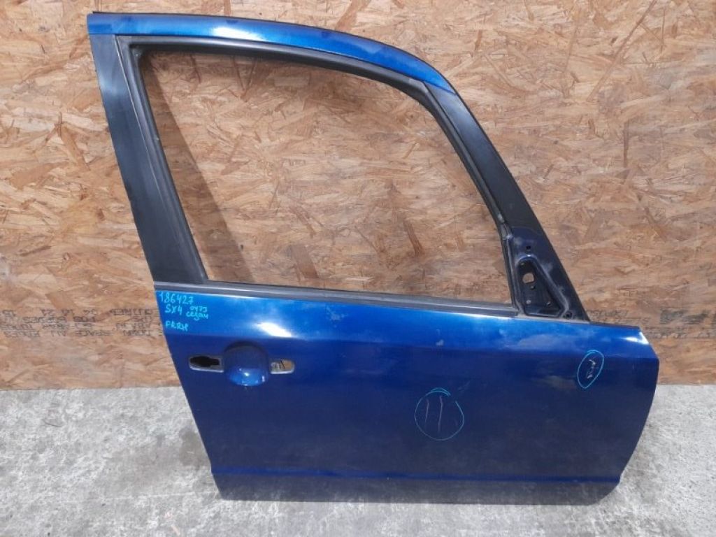 68001-80820 | Двері передн. прав. SUZUKI SX4 06-13