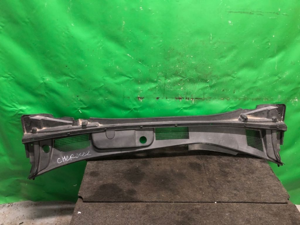 55781-33260 | Пластик під лобове скло / Жабо LEXUS ES350 06-12