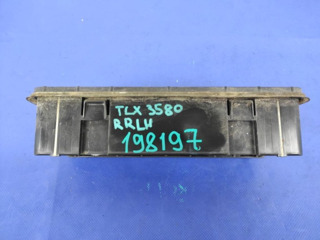 75450-T2A-A11 | Клапан вентиляции салона задн. лев. ACURA TLX 14-17 - Фото 3