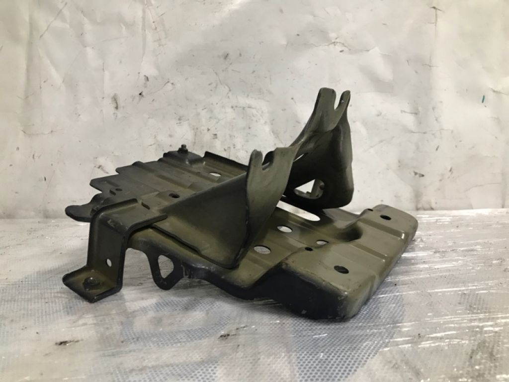 60630-T2B-P00ZZ | Полка аккумулятора ACURA TLX 14-17 - Фото 3