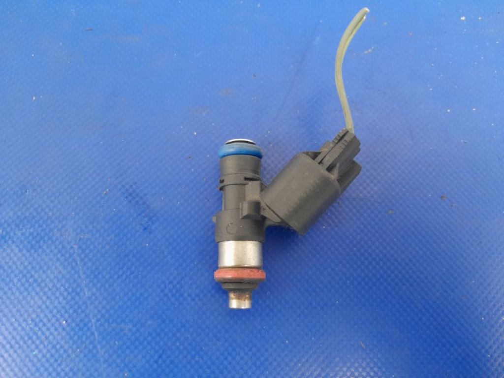 CY01-13-250 | Форсунка топливная MAZDA CX-9 06-16