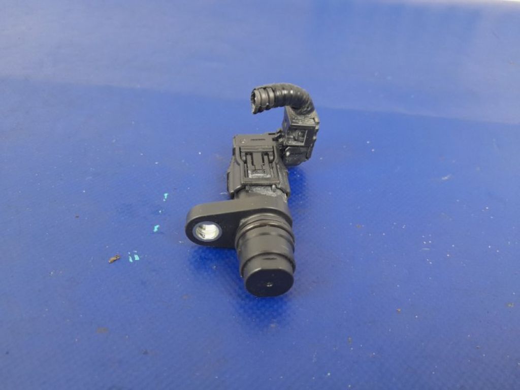 37510-59B-J01 | Датчик положения распредвала ACURA RDX 19-