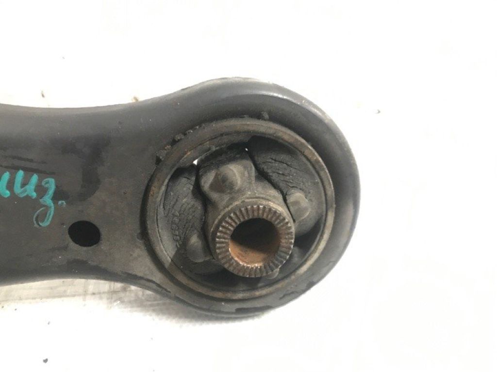 48068-06100 | Рычаг передней подвески нижний прав. TOYOTA AVALON 05-12 - Фото 2