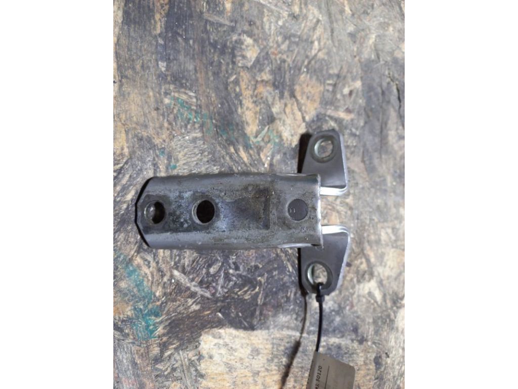 5702A006 | Петля двери верхняя передн. прав. MITSUBISHI OUTLANDER XL 05-13 - Фото 2