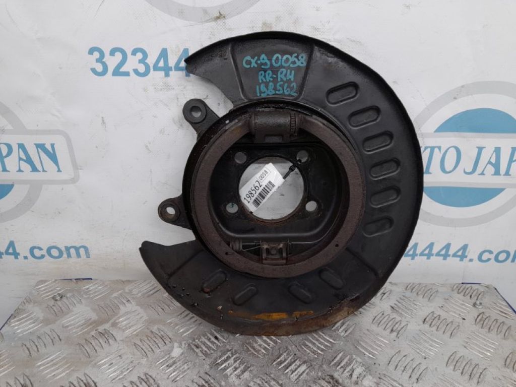 LF25-26-261 | Защита тормозного диска прав. MAZDA CX-9 06-16