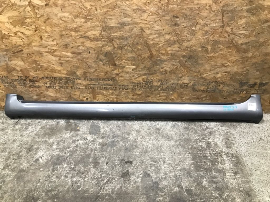 75852-AC020 | Накладка порога наружная лев. TOYOTA AVALON 05-12