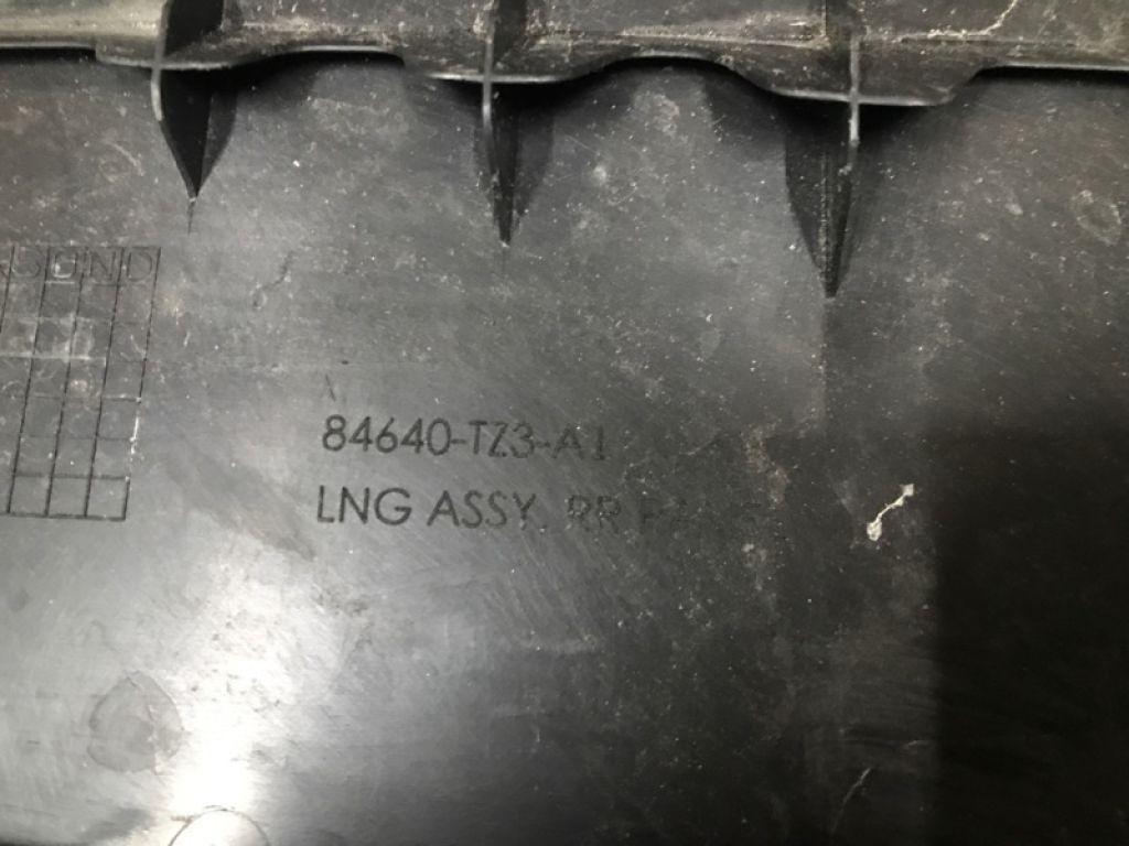 84640-TZ3-A10ZA | Накладка панели багажника внутренняя ACURA TLX 14-17 - Фото 4