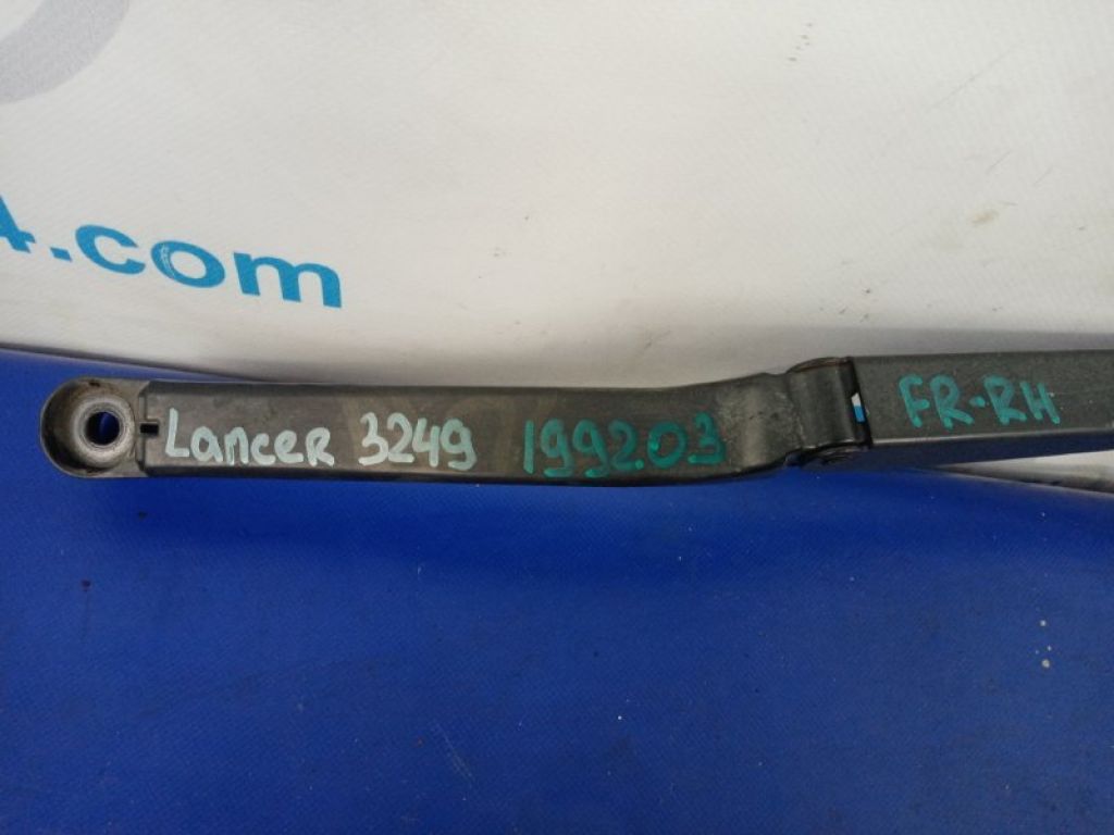 8250A185 | Повідець склоочисника передній прав. MITSUBISHI LANCER X 10 07-15 - Фото 2