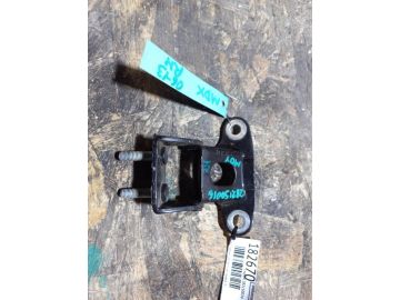 Петля кришки багажника прав. ACURA MDX (YD2) 06-13