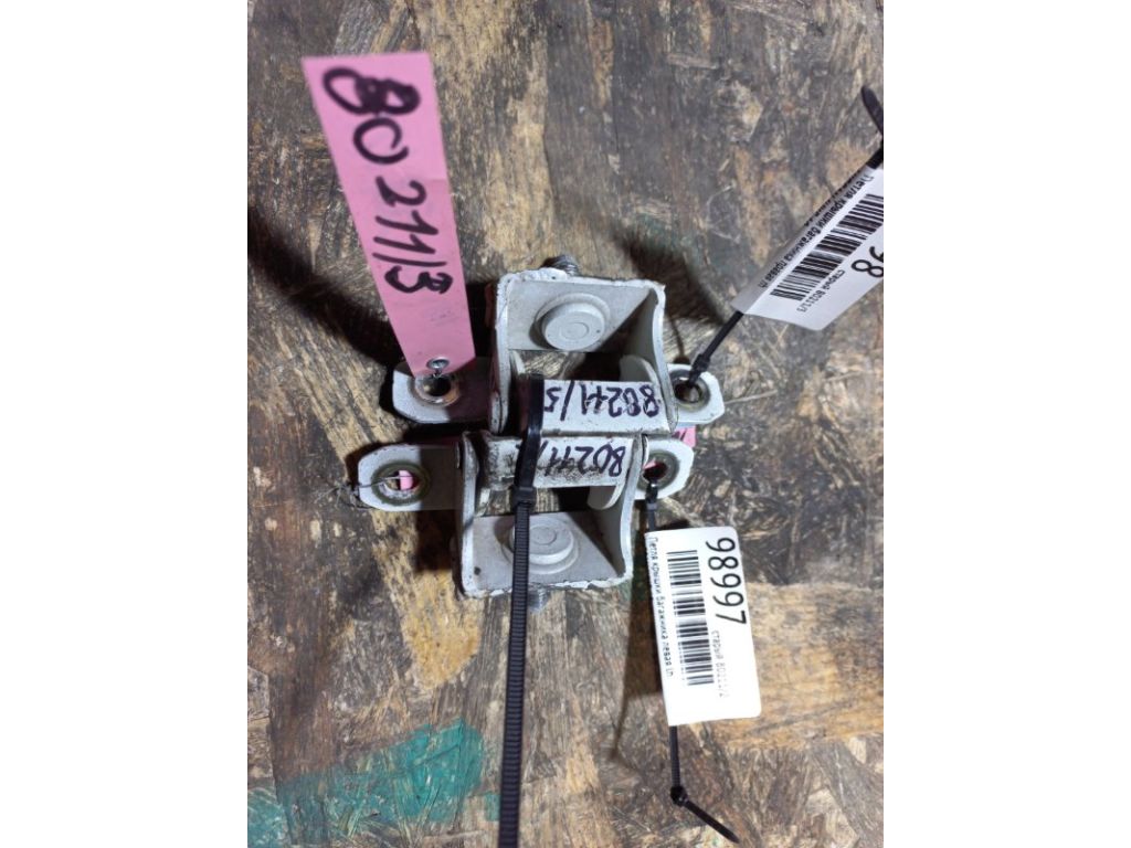 90400-1KA0A | Петля кришки багажника лів. NISSAN JUKE 10-19