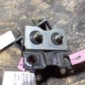 60870AG00A9P | Петля кришки багажника лів. SUBARU TRIBECA B9 05-07 - Прев'ю 2