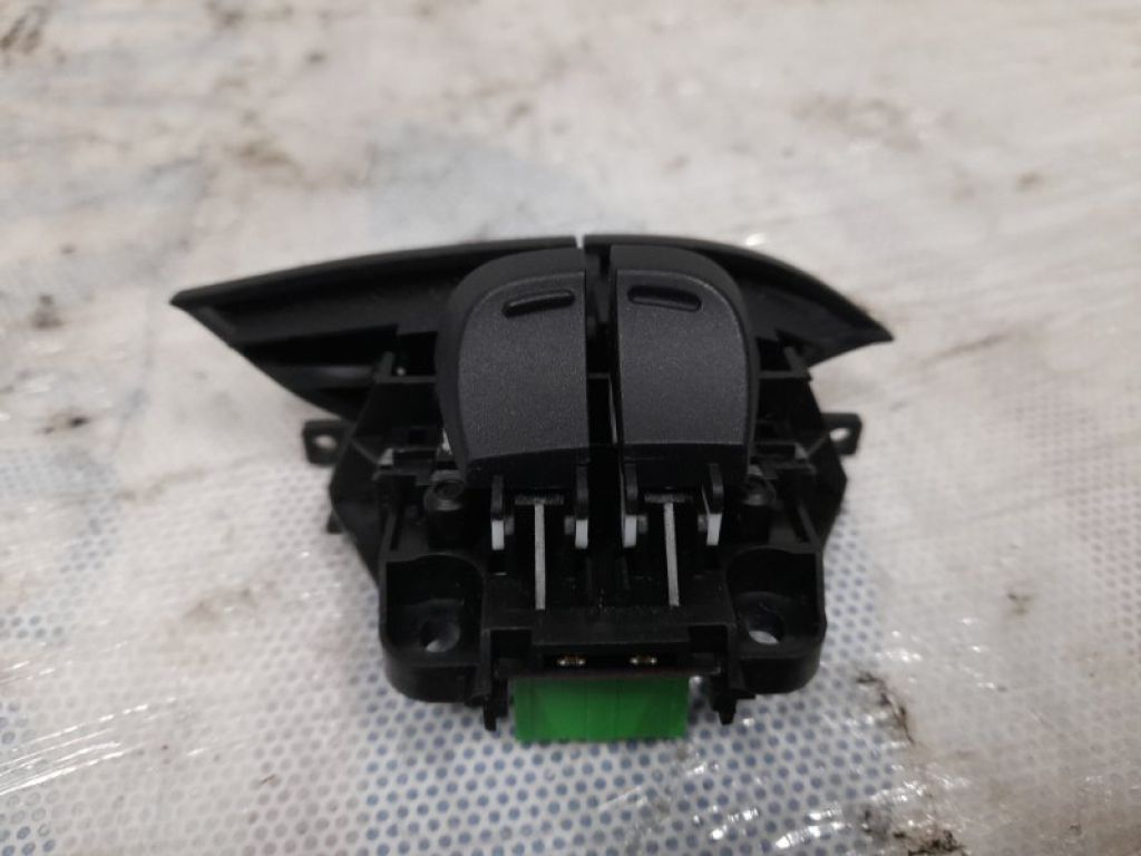 35890-STK-A01 | Кнопки руля лів. ACURA RDX 06-12 - Фото 4