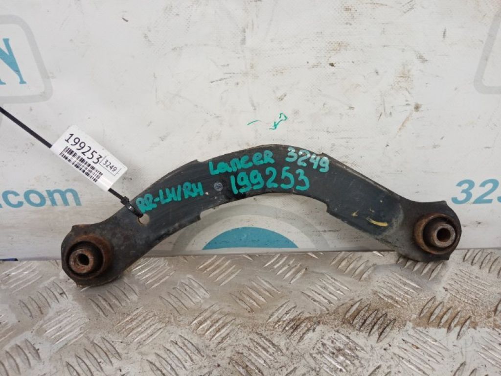 MN184100 | Рычаг задней подвески поперечный верхний лев. MITSUBISHI LANCER X 10 07-15